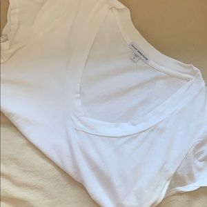 100% cotton white v-neck - James Perse